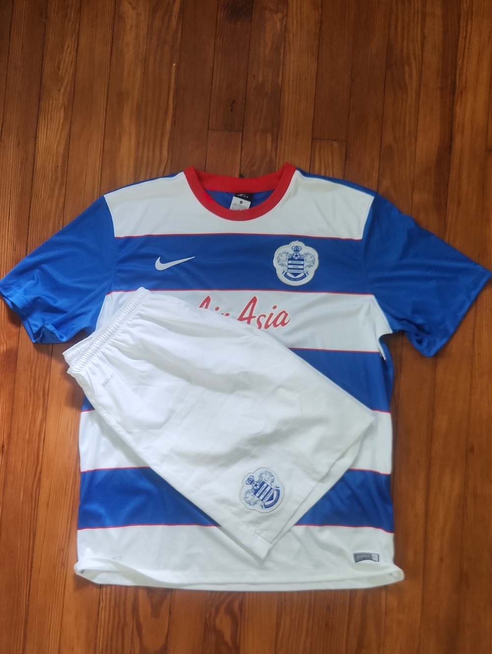 Queens Park Rangers QPR Full Kit, Shirt Shorts XL